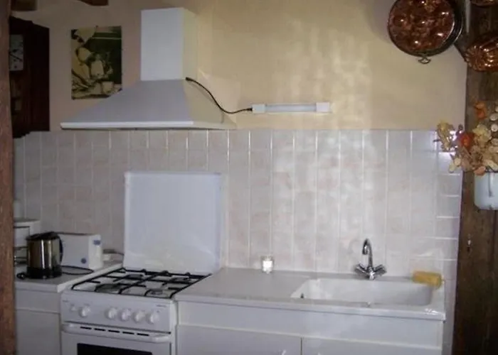 Casa vacanze Charmante Avec Vaste Parc Arboré, Cheminée Et Multiples Activités à Proximité - Fr-1-410-153